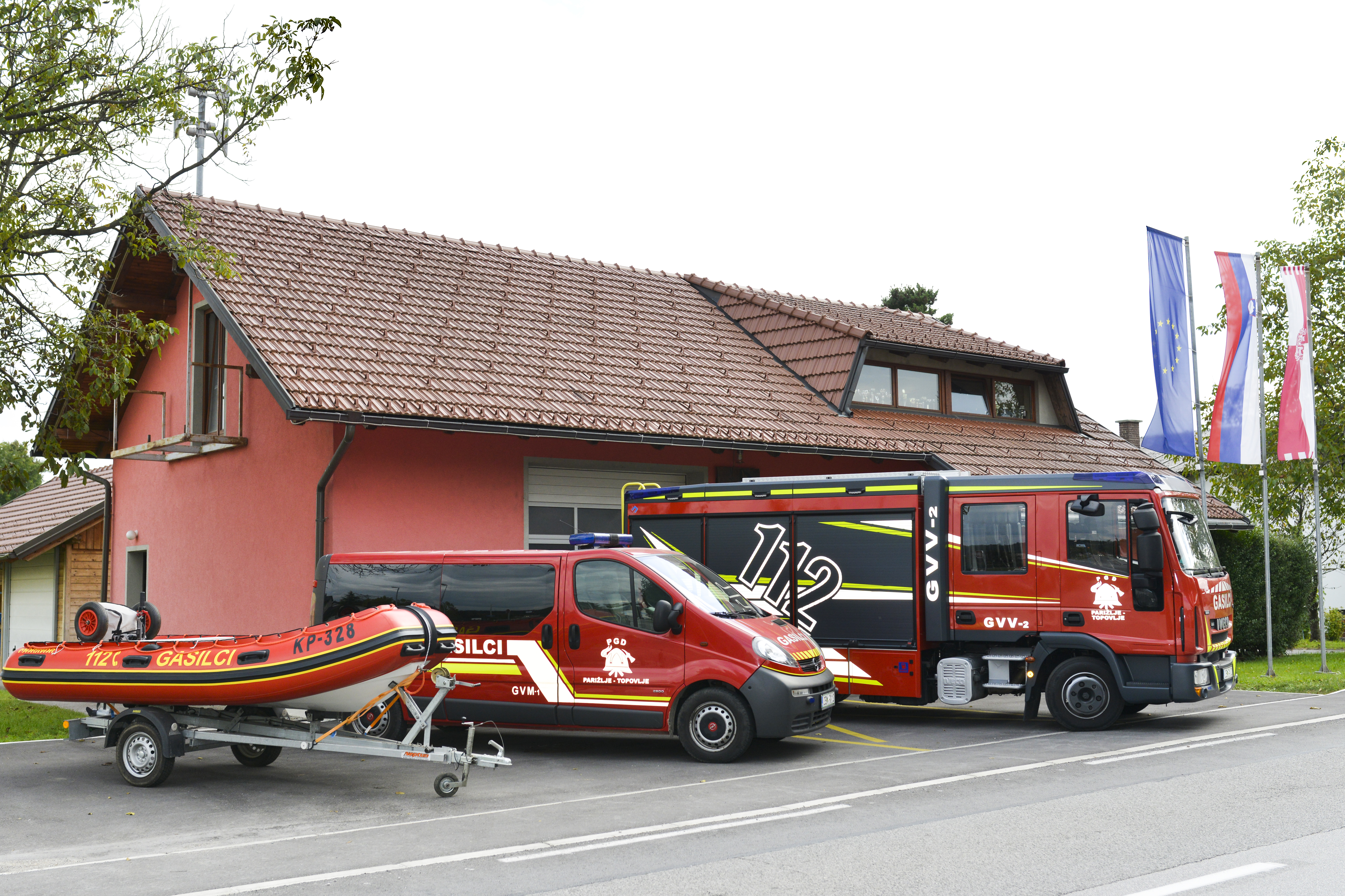 Priloga 2 - vozila.jpg